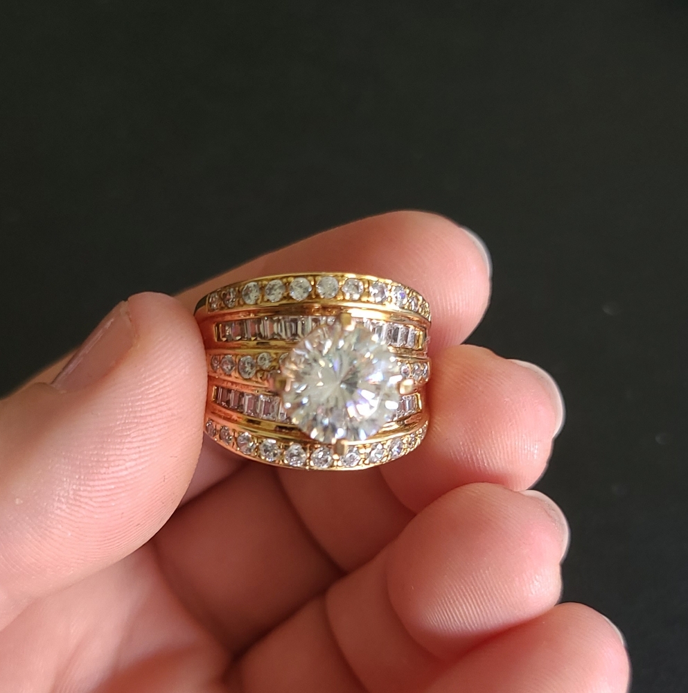 Gold Vermeil Sterling Ring With Cubic Zirconia - Picture 4 of 7